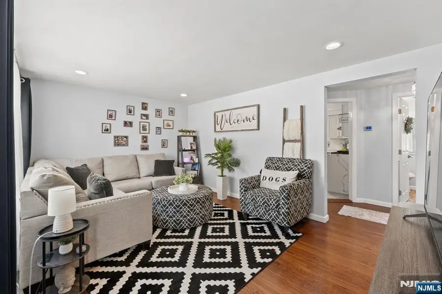 10 Dale Drive, Fairfield, NJ 07004 - #3