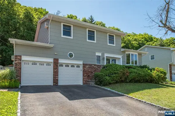 44 Molinari Drive, Wanaque, NJ 07465