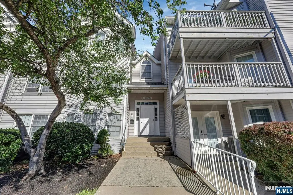 15 Crystal Lane 307, Paterson, NJ 07501 - #1