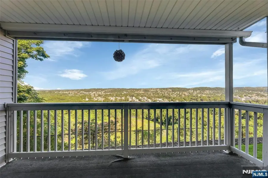15 Crystal Lane 307, Paterson, NJ 07501 - #2
