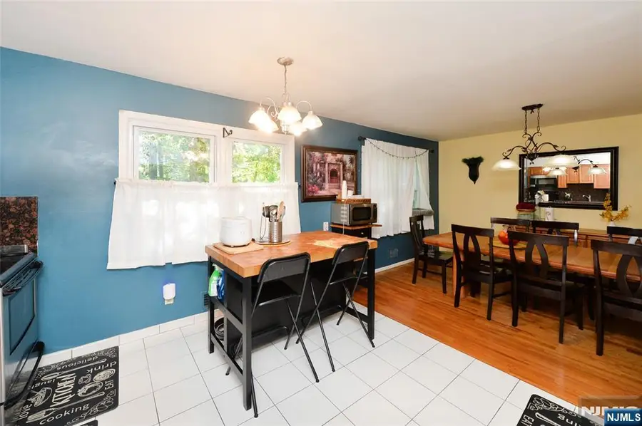 85B Primrose Lane, Paramus, NJ 07652 - #3