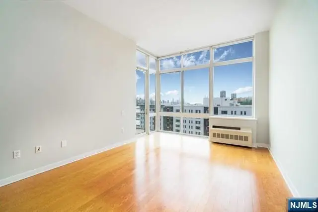 1807 Hudson Park, Edgewater, NJ 07020 - #3