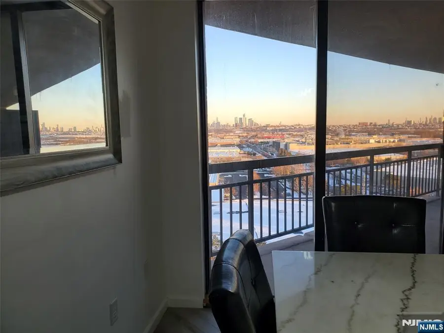 1203 Harmon Cove Tower, Secaucus, NJ 07094 - #3