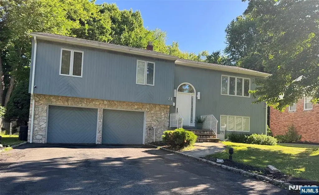 23 Ashwood Drive, Livingston, NJ 07039 - #1