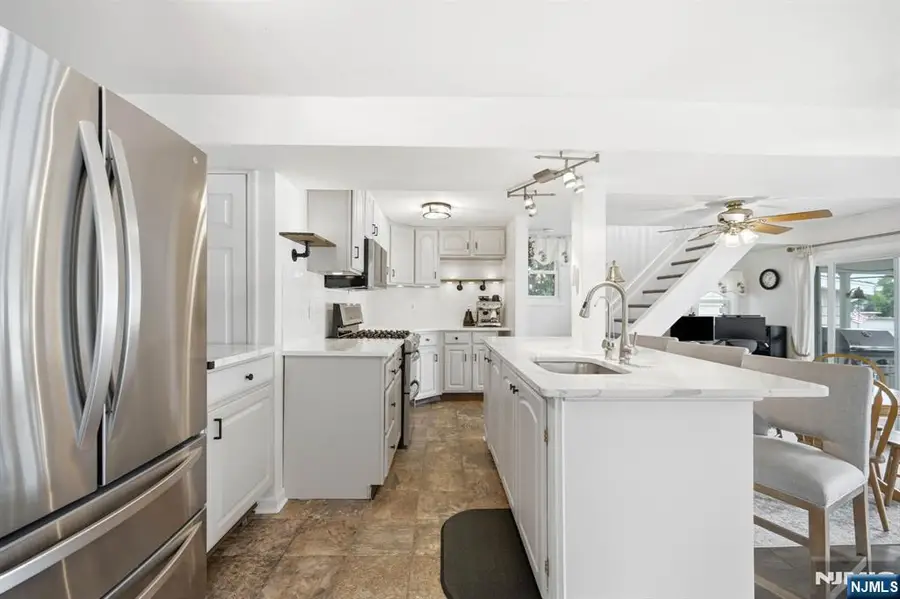 51 Lakeside Avenue, Lake Hopatcong, NJ 07849 - #3