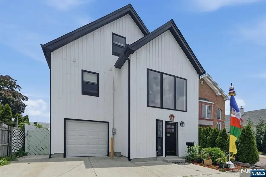 440 Alder Street, Lyndhurst, NJ 07071 - #2