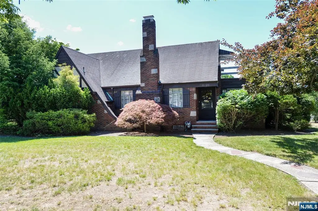 15-06 Morlot Avenue, Fair Lawn, NJ 07410 - #1