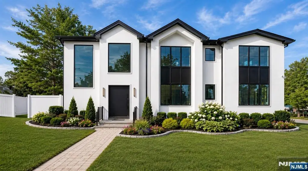 673 Cambridge Road, Paramus, NJ 07652 - #1