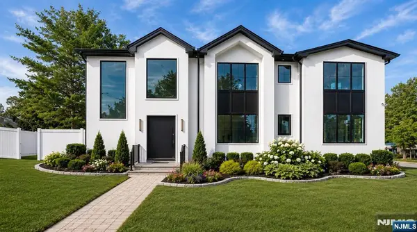 673 Cambridge Road, Paramus, NJ 07652