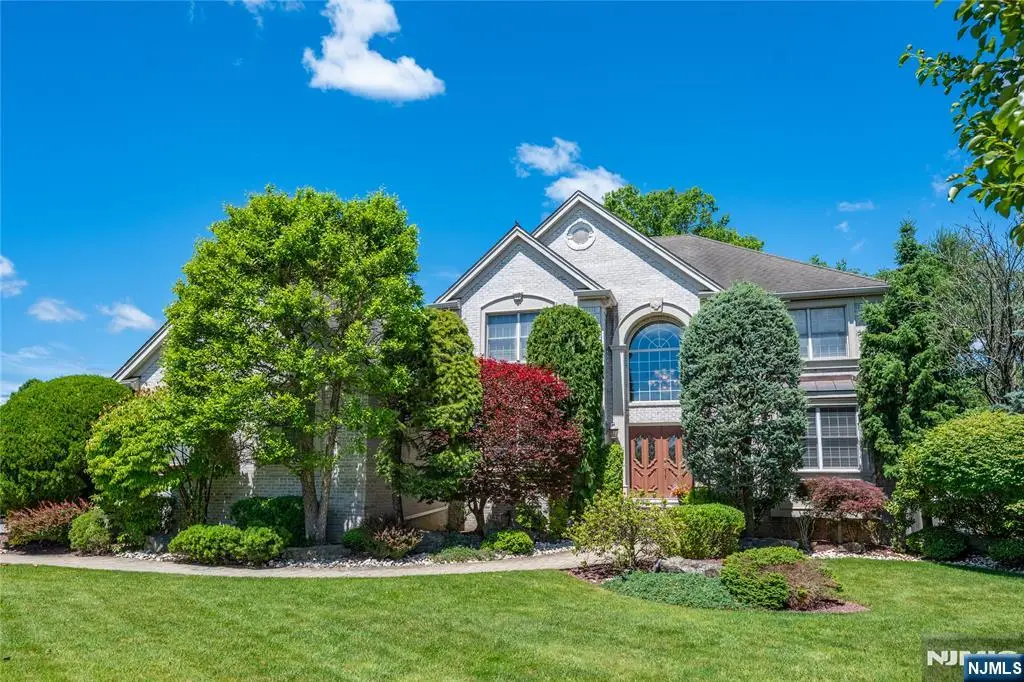 9 Ralph Drive, Fairfield, NJ 07004 - #1
