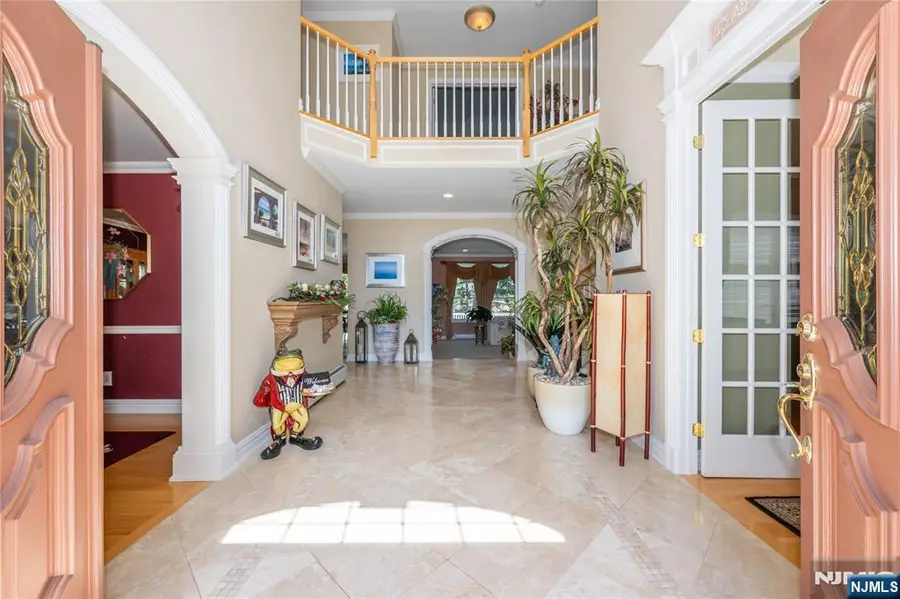 9 Ralph Drive, Fairfield, NJ 07004 - #3
