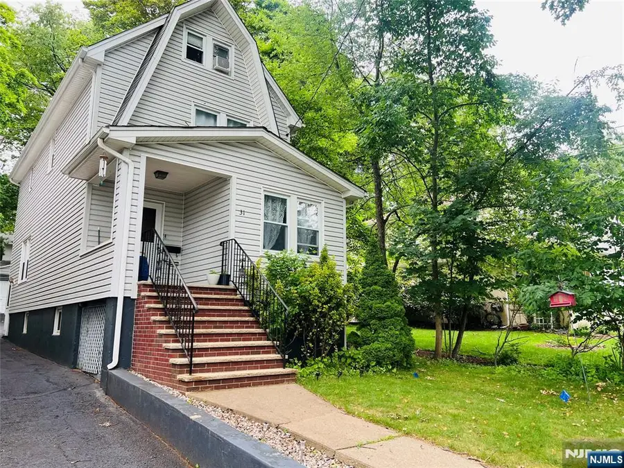 31 Dean Street, Glen Rock, NJ 07452 - #2