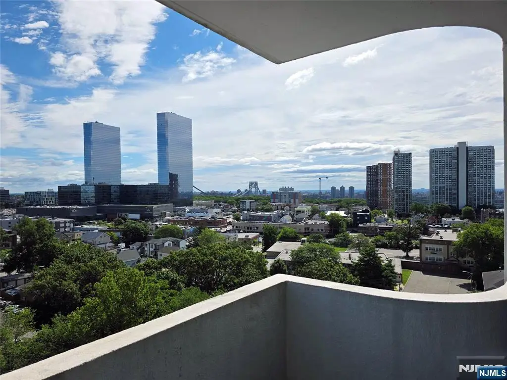 1600 Center Avenue 12C, Fort Lee, NJ 07024 - #1