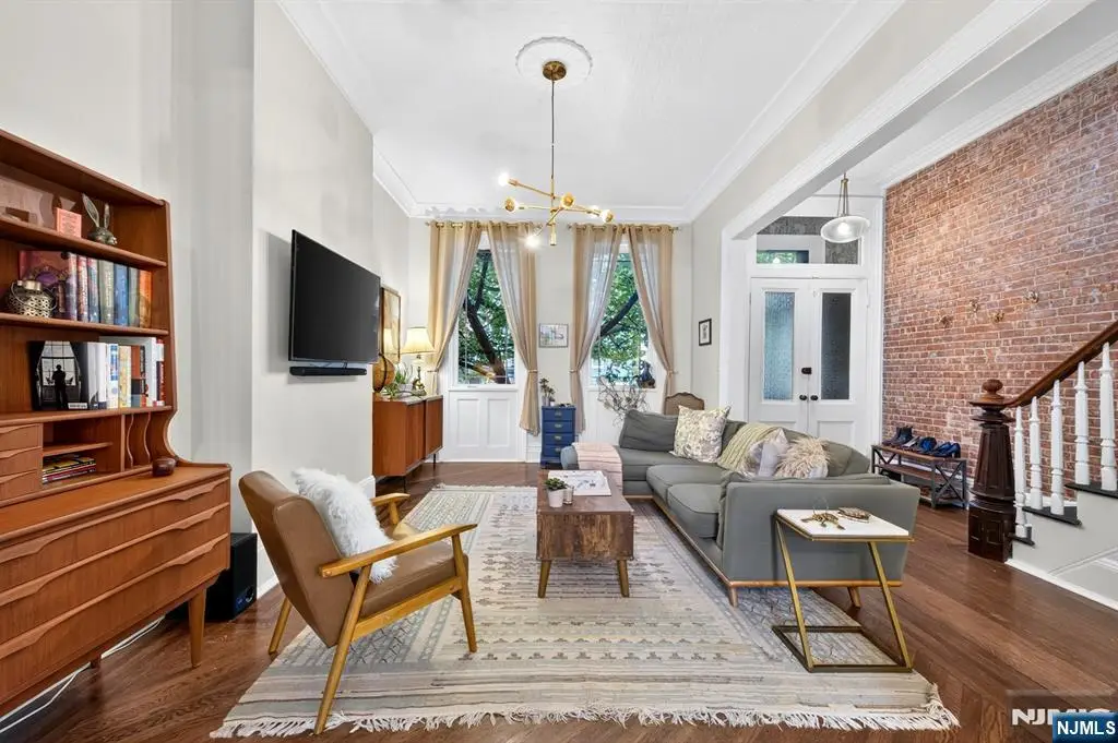254 Ogden Avenue, Jersey City, NJ 07307 - #1