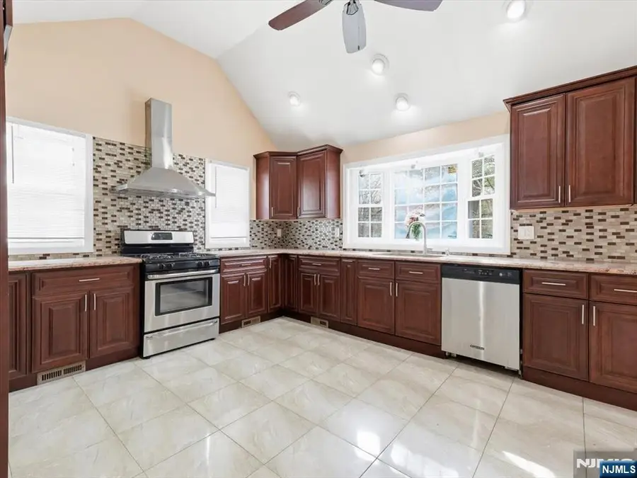 95 Sycamore Avenue, Livingston, NJ 07039 - #2