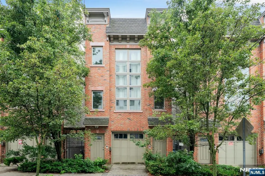 67 Bleecker Street 2, Jersey City, NJ 07307 - #1