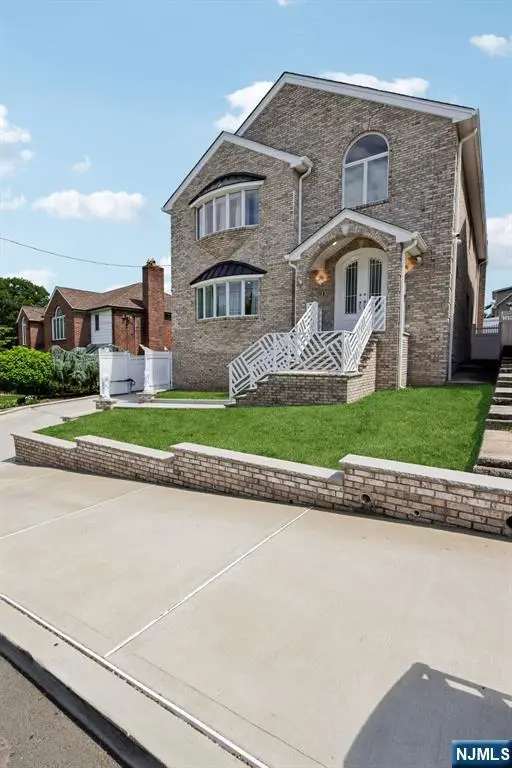 11 Linden Avenue, Kearny, NJ 07032 - #2