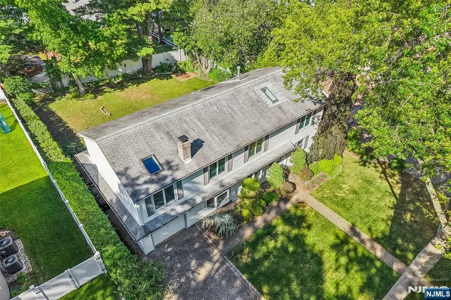 181 Behnke Avenue, Paramus, NJ 07652 - #2