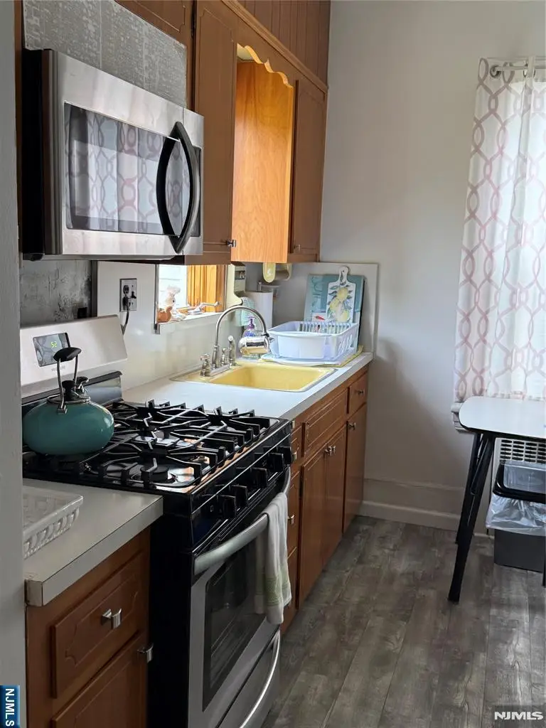 31 Wood Place, Dumont, NJ 07628 - #3