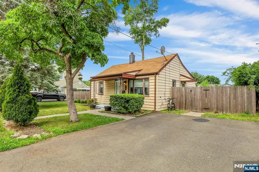 16 Boulevard, Haskell, NJ 07420 - #3