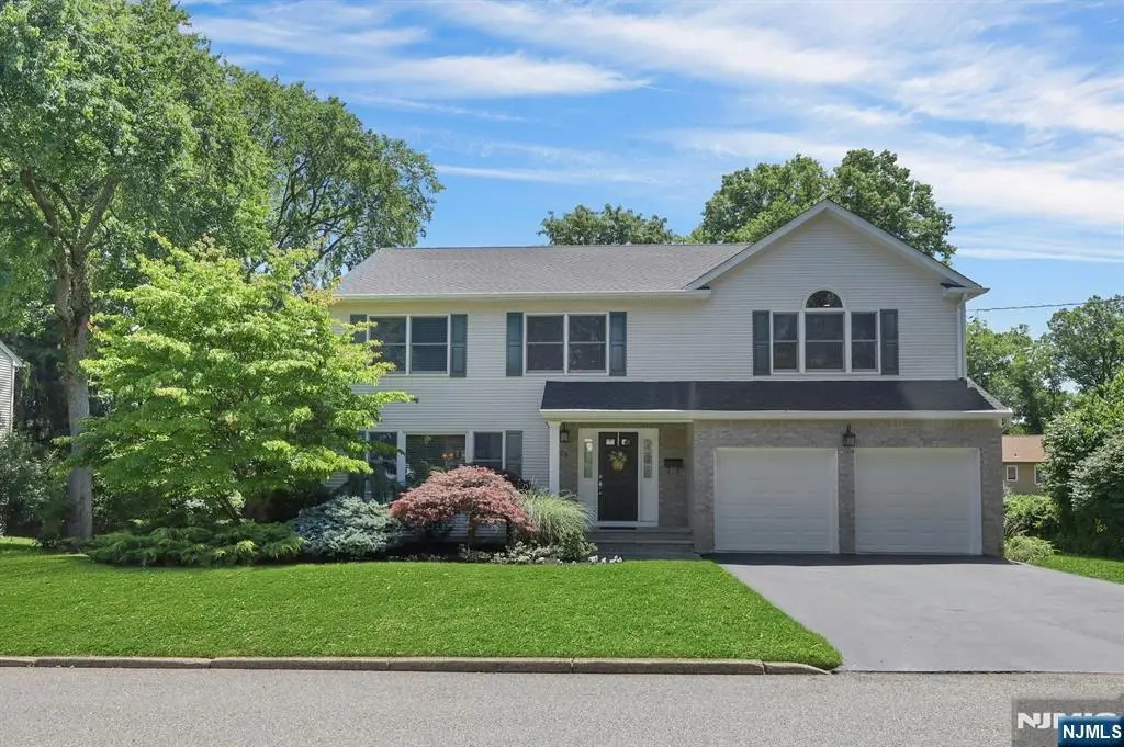 25 Hollywood Avenue, Emerson, NJ 07630 - #1