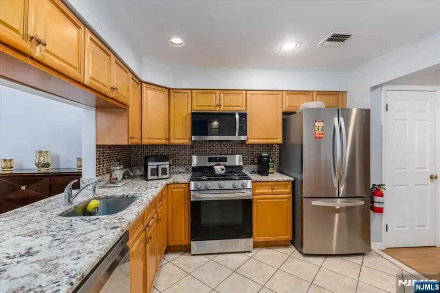 2 Crystal Lane, Paterson, NJ 07501 - #2