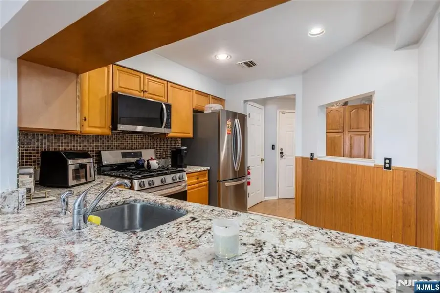 2 Crystal Lane, Paterson, NJ 07501 - #3