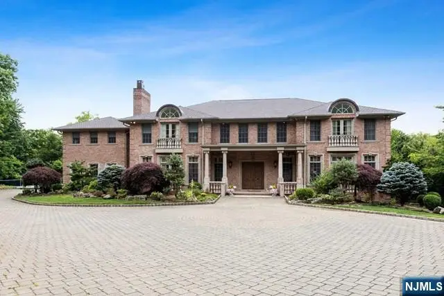 31 Marie Major Drive, Alpine, NJ 07620 - #2