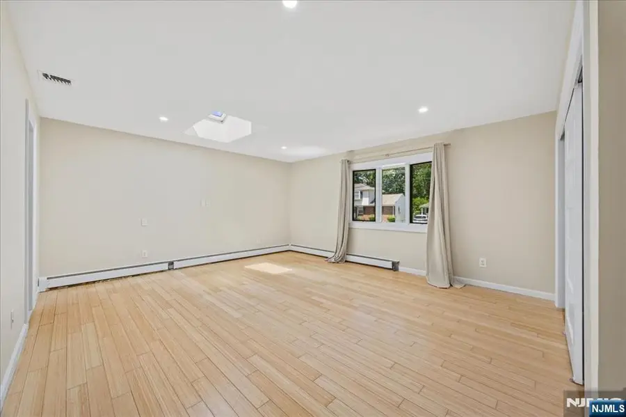 1 Ranch Court, Saddle Brook, NJ 07663 - #3