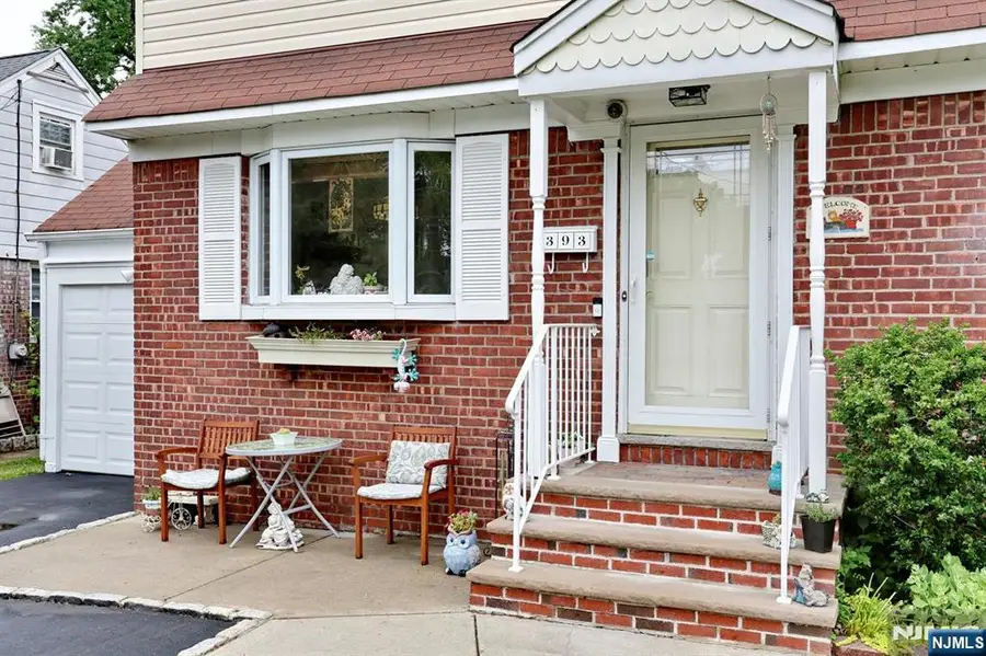 393 New Bridge Road, Bergenfield, NJ 07621 - #2