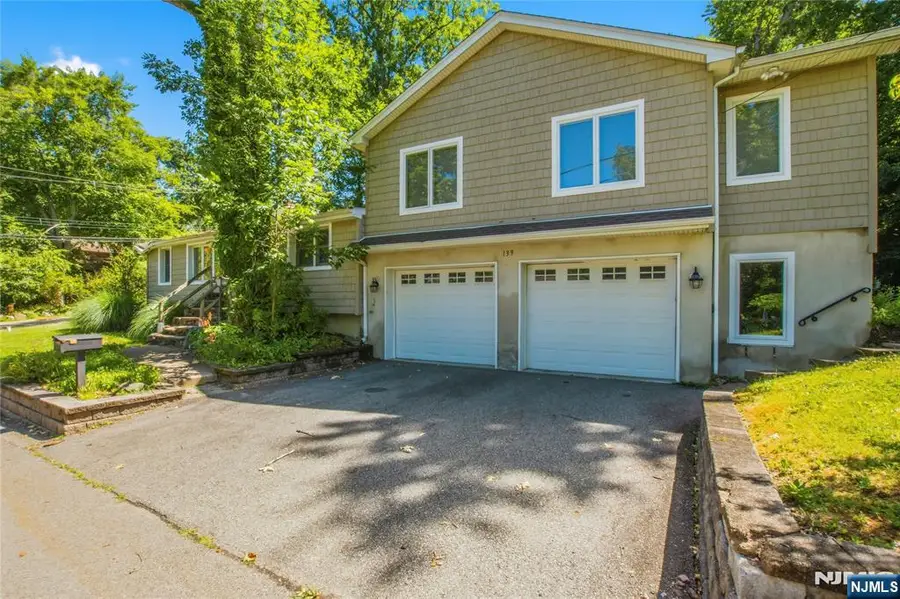 139 Mohawk Trail, Wayne, NJ 07470 - #2