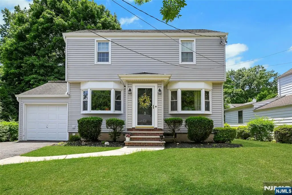 63 Surrey Lane, River Edge, NJ 07661 - #1