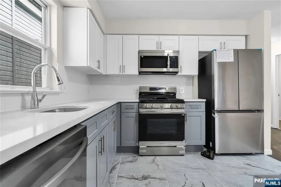 232 4th Street, Newark, NJ 07107 - #2