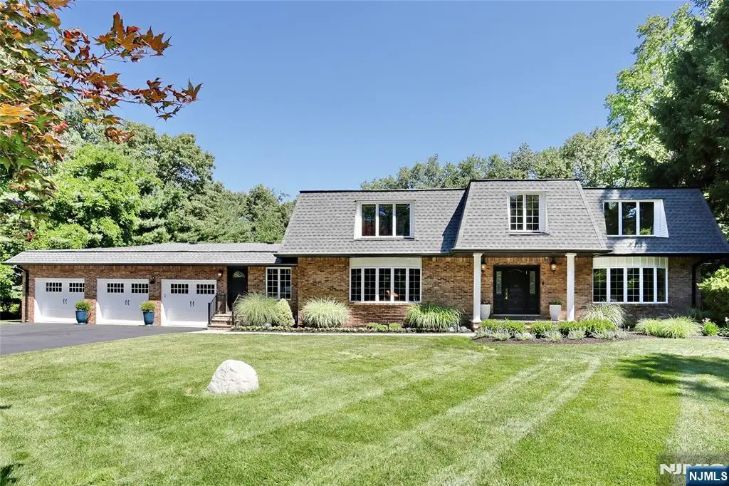 252 Bayberry Lane, Franklin Lakes, NJ 07417 - #1