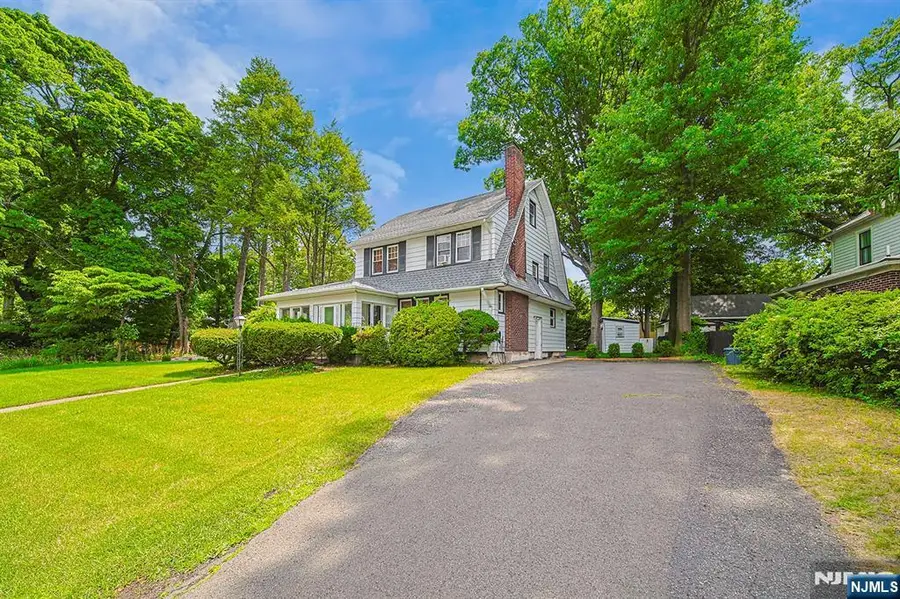 209 Harding Road, Glen Rock, NJ 07452 - #3