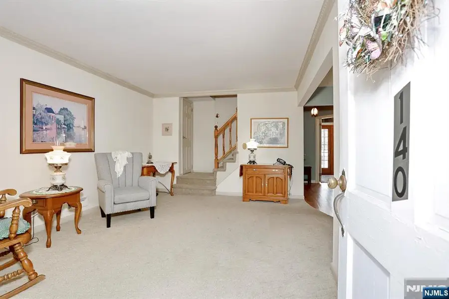 140 Carlyle Court, Carlstadt, NJ 07072 - #2
