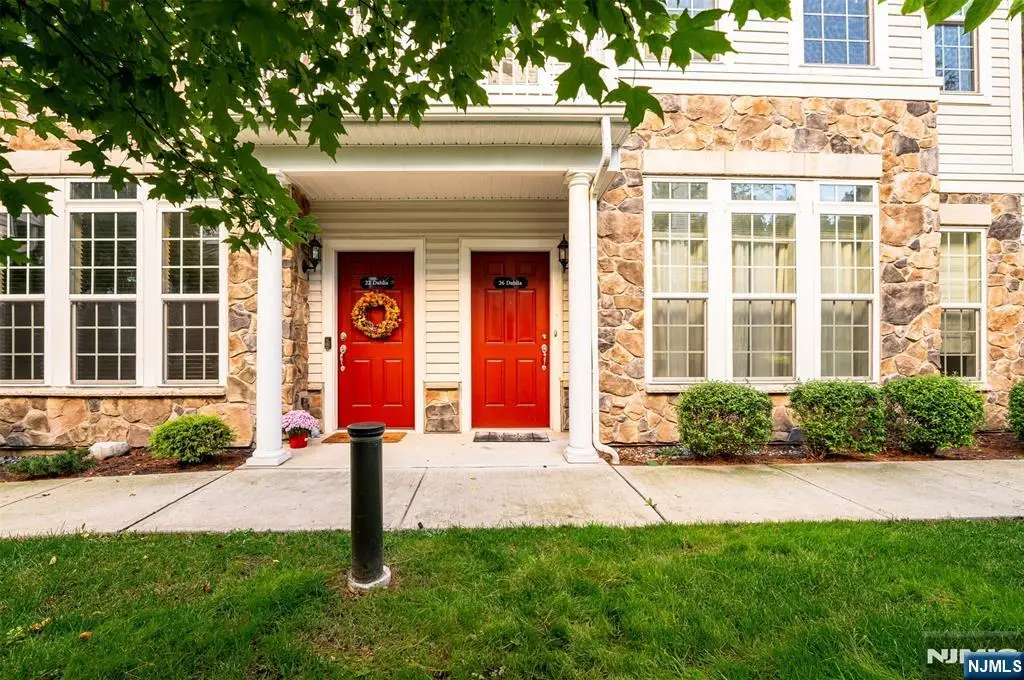 26 Dahlia Lane 413, Garfield, NJ 07026 - #1