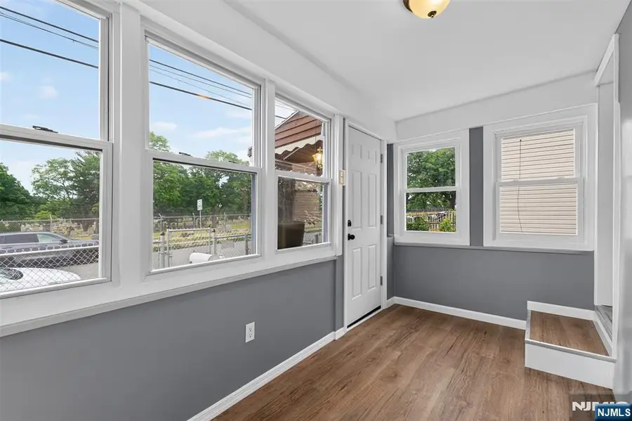 255-257 18th Street, Newark, NJ 07103 - #3