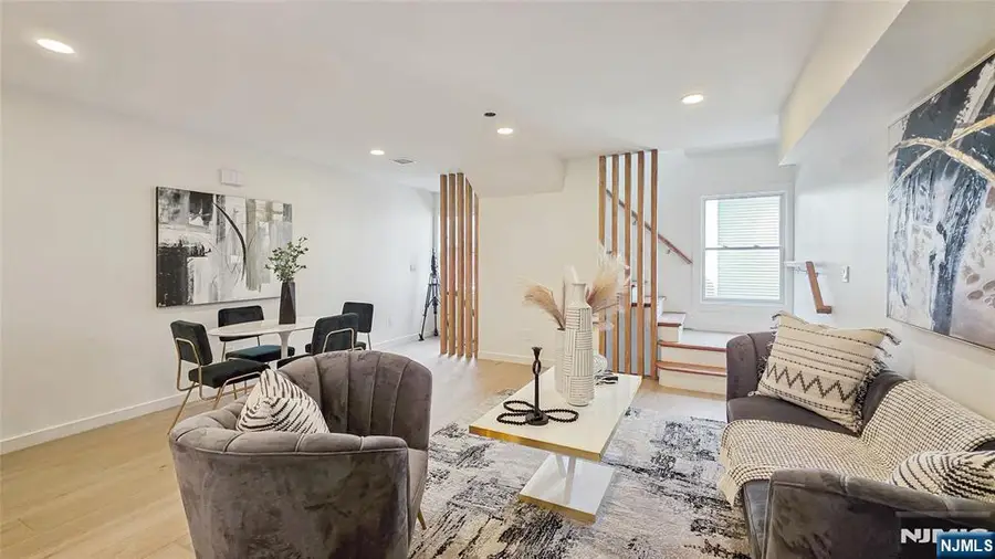 413 Paulison Avenue 2, Passaic, NJ 07055 - #2