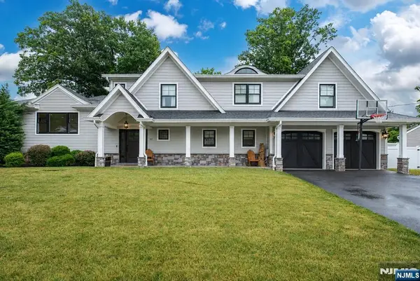 57 Coventry Road, Wayne, NJ 07470