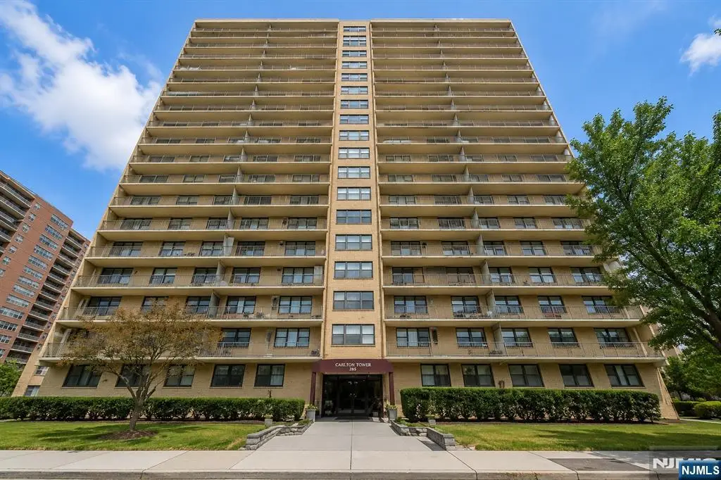 285 Aycrigg Avenue 22J, Passaic, NJ 07055 - #1