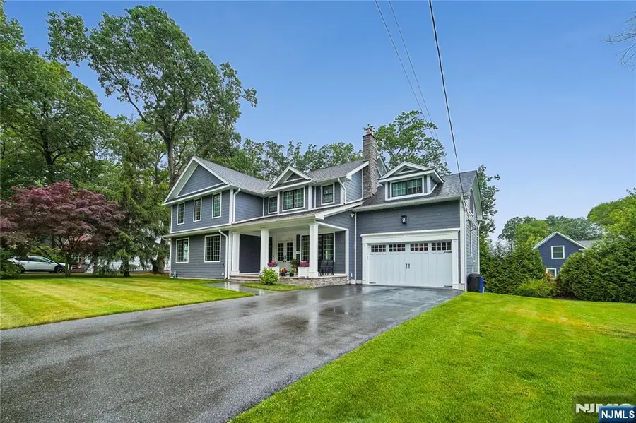 15 Fernwood Drive, Fair Lawn, NJ 07410 - #2