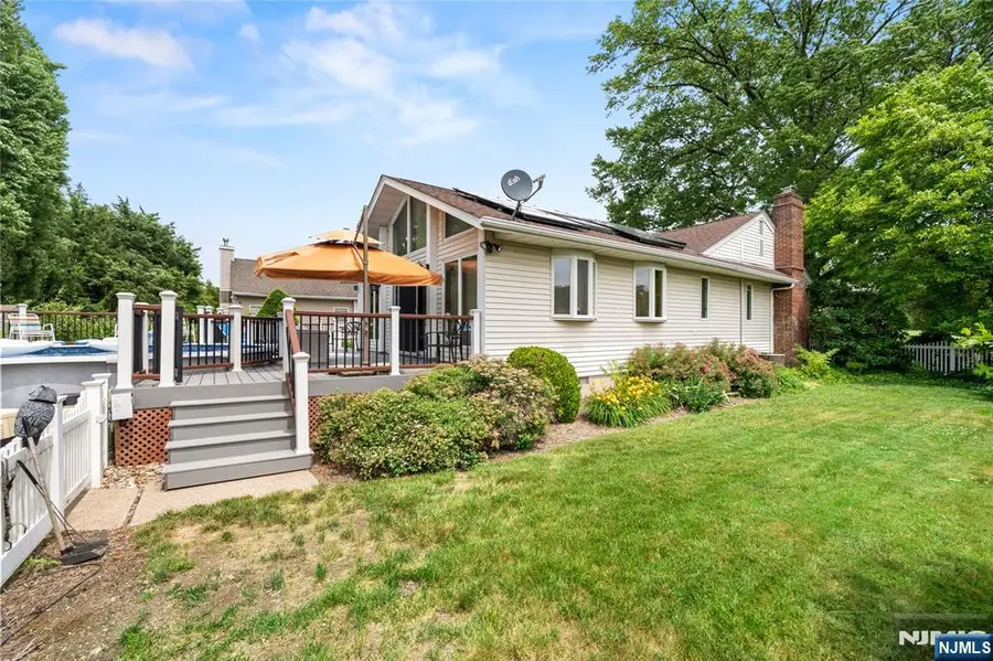 21 Ravine Avenue, Nutley, NJ 07110 - #2