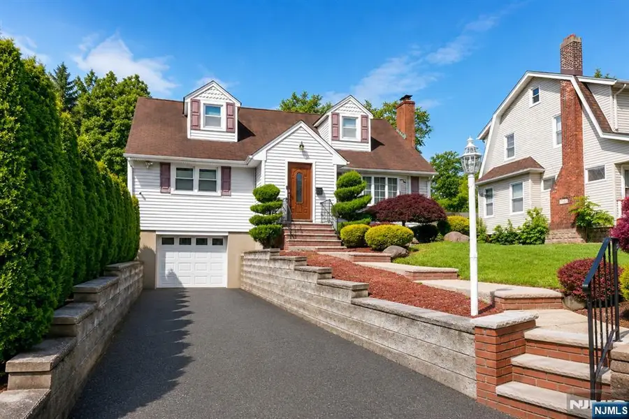 141 Coeyman Avenue, Nutley, NJ 07110 - #2