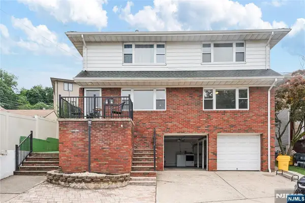 2 Carlen Court, Fairview, NJ 07022