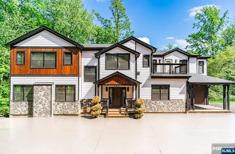 49 Northwood Road, Hopatcong, NJ 07849 - #2