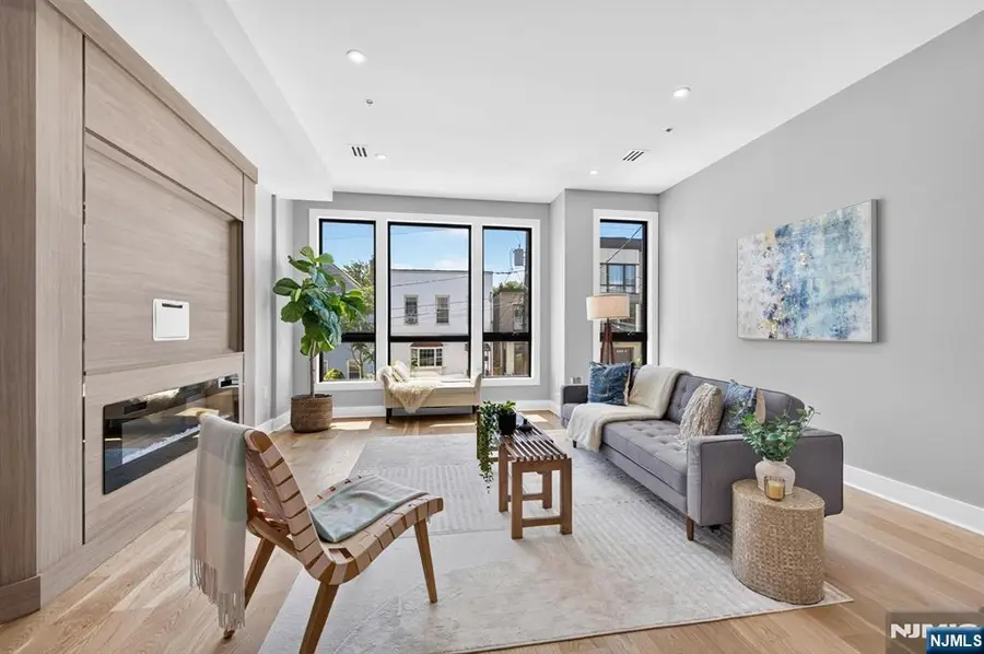 172 Griffith Street 2, Jersey City, NJ 07307 - #2