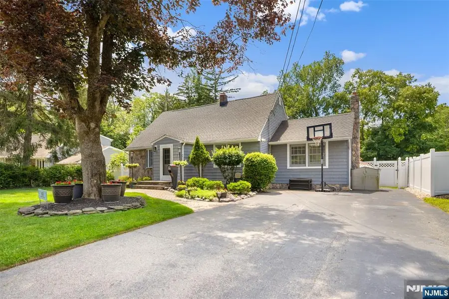 134 Marion Court, Pompton Lakes, NJ 07442 - #2