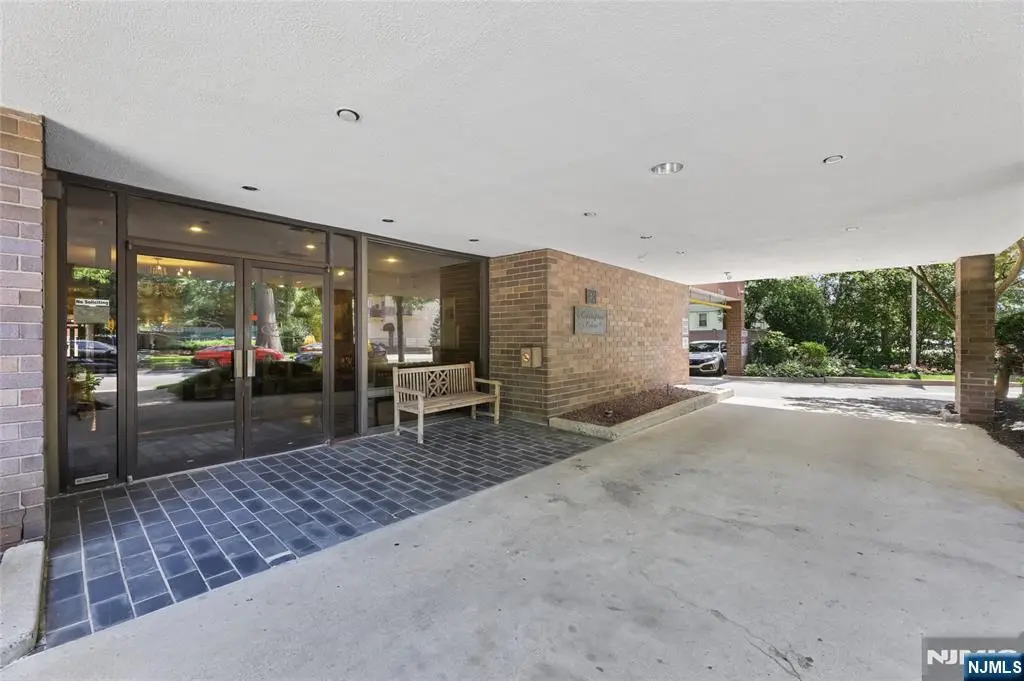 140 Euclid Avenue 5G, Hackensack, NJ 07601 - #1