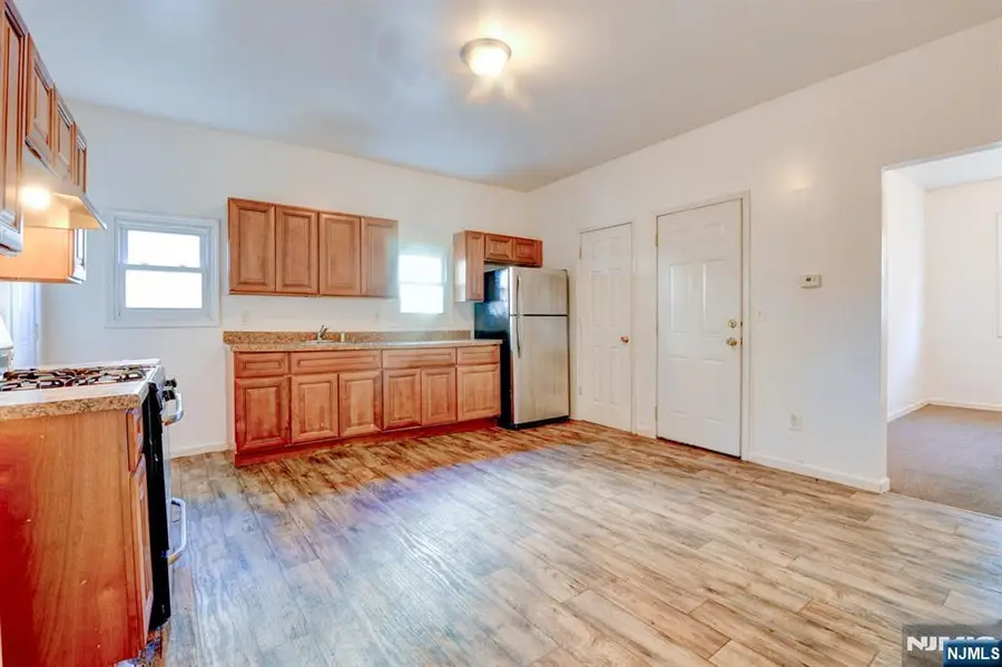 98-100 Lafayette Street, Paterson, NJ 07501 - #3